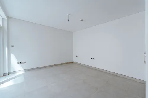 3 Bedrooms Townhouse in Lamar Residences