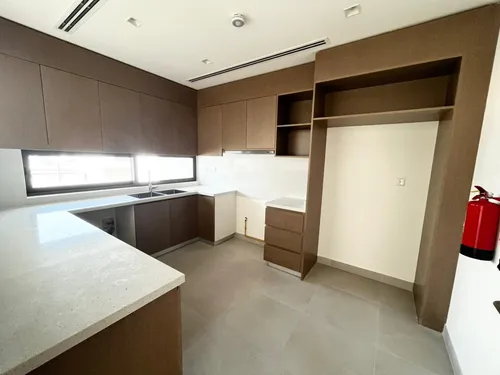4 Bedrooms Townhouse in Tilal Al Furjan