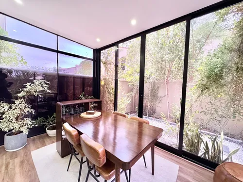 2 Bedrooms Townhouse in Bella Casa