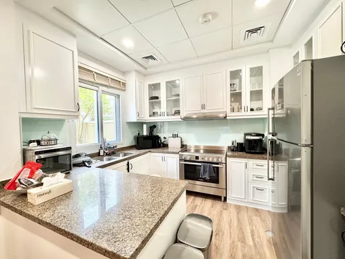 2 Bedrooms Townhouse in Bella Casa
