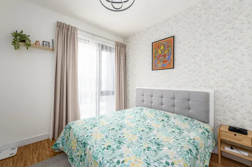 3 Bedrooms Townhouse in Maple 2