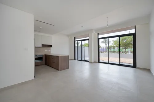 3 Bedrooms Townhouse in Mudon Al Ranim 1
