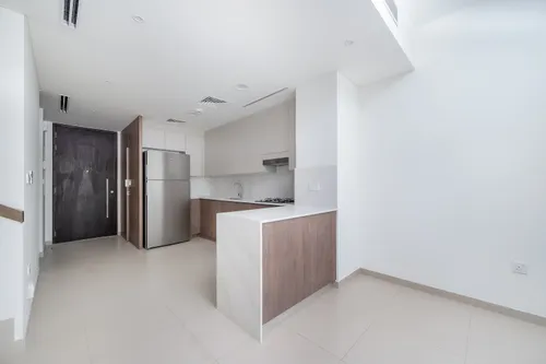 3 Bedrooms Townhouse in Elan