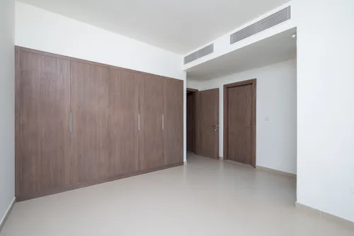 3 Bedrooms Townhouse in Elan