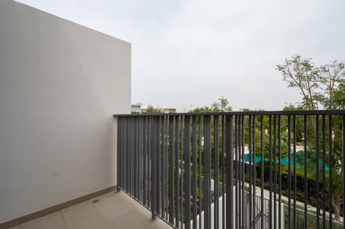 3 Bedrooms Townhouse in Elan