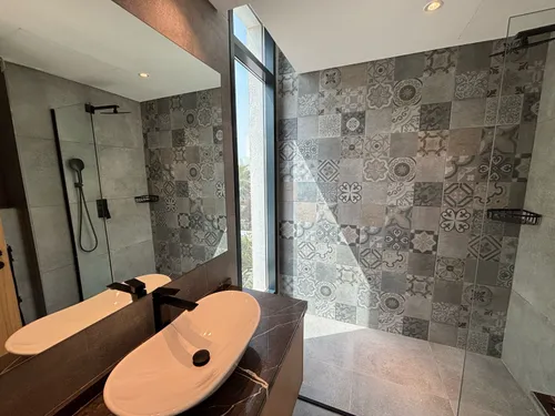 4 Bedrooms Townhouse in Jumeirah Luxury
