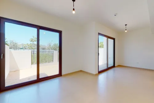3 Bedrooms Townhouse in Elan