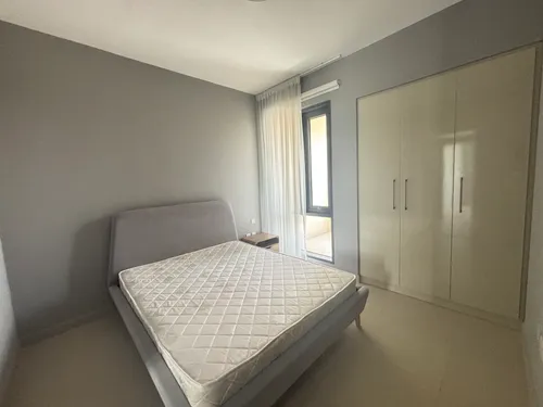 4 Bedrooms Townhouse in Maple 1