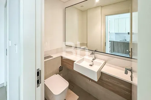 3 Bedrooms Townhouse in Nara