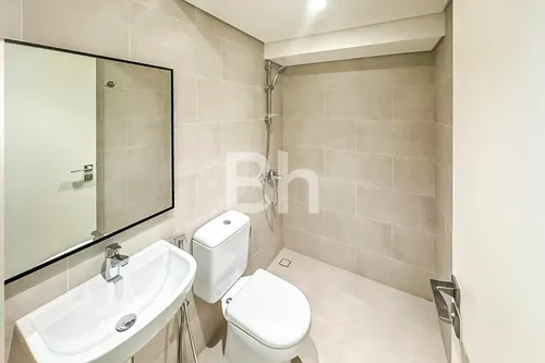 3 Bedrooms Townhouse in Nara
