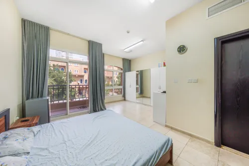 2 Bedrooms Townhouse in Diamond Views 1