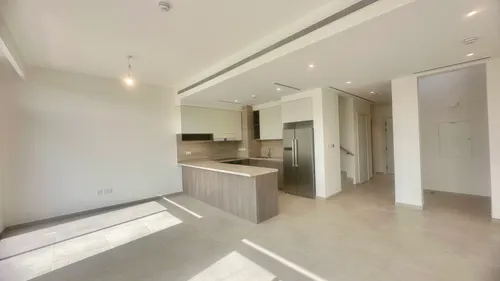 4 Bedrooms Townhouse in Mudon Al Ranim 1