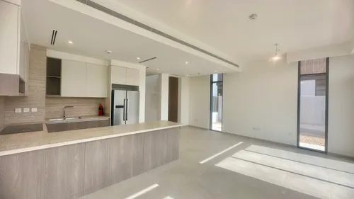 4 Bedrooms Townhouse in Mudon Al Ranim 1