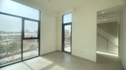4 Bedrooms Townhouse in Mudon Al Ranim 1