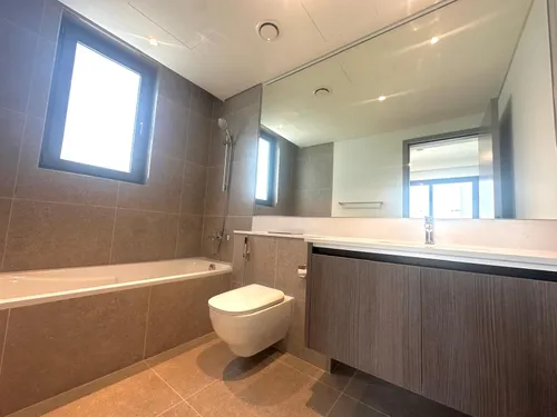 4 Bedrooms Townhouse in Aura