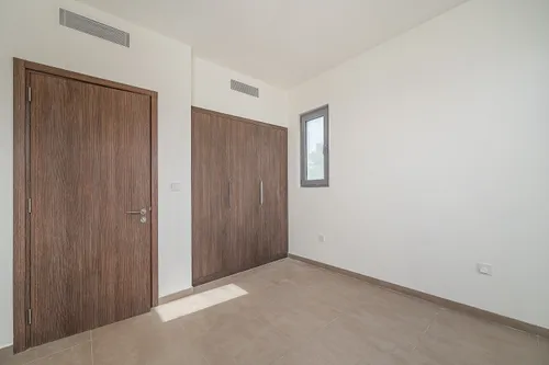 4 Bedrooms Townhouse in Elan