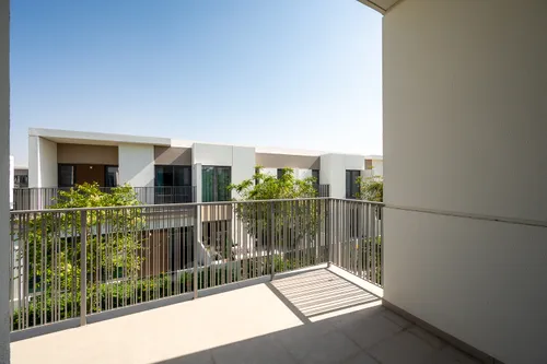 4 Bedrooms Townhouse in Elan