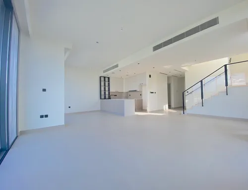 3 Bedrooms Townhouse in Golf Grove