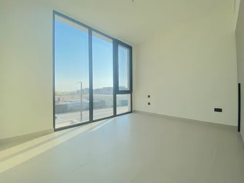 3 Bedrooms Townhouse in Golf Grove