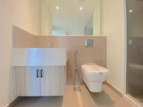 3 Bedrooms Townhouse in Golf Grove