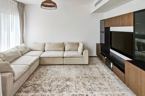 3 Bedrooms Townhouse in Elan
