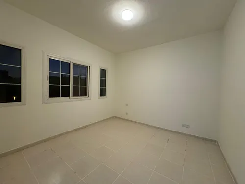 3 Bedrooms Townhouse in Springs 3