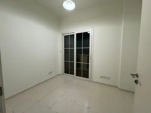 3 Bedrooms Townhouse in Springs 3
