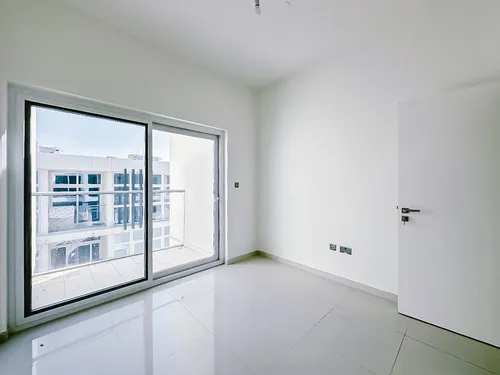 3 Bedrooms Townhouse in Centaury