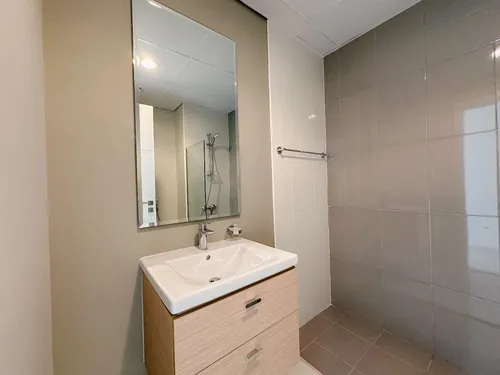3 Bedrooms Townhouse in Centaury