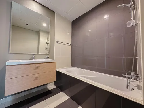 3 Bedrooms Townhouse in Centaury