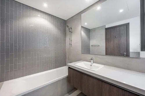 4 Bedrooms Townhouse in Elan