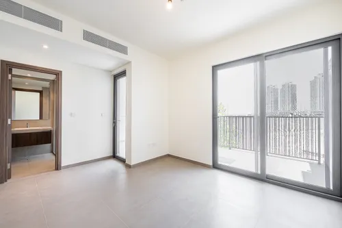 4 Bedrooms Townhouse in Elan