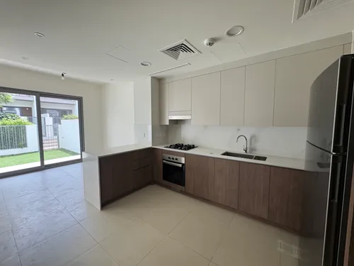 3 Bedrooms Townhouse in Elan