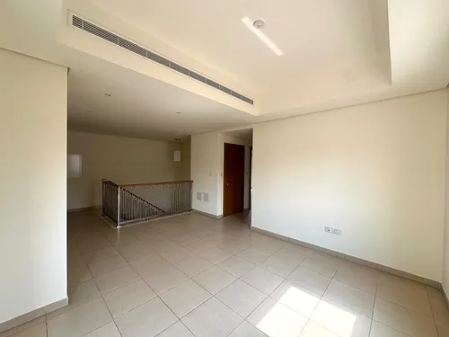 3 Bedrooms Townhouse in Dubai Style Zone F
