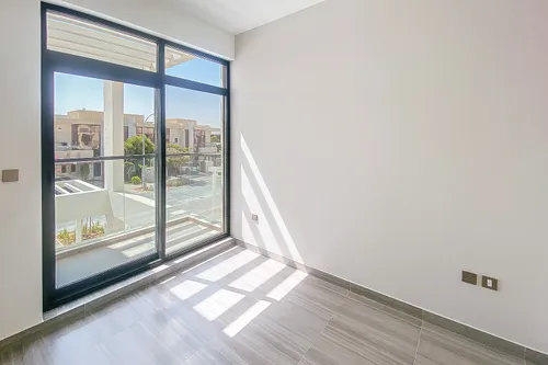 3 Bedrooms Townhouse in Trinity