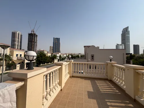 1 Bedroom Townhouse in District 4C
