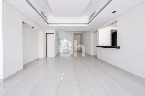 4 Bedrooms Townhouse in Gardenia Townhomes