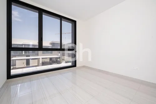 4 Bedrooms Townhouse in Gardenia Townhomes