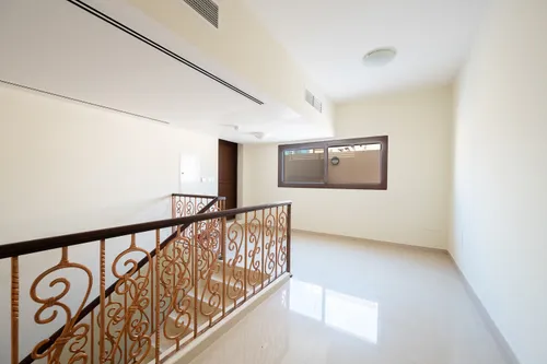 4 Bedrooms Townhouse in Jumeirah Islands Townhouses