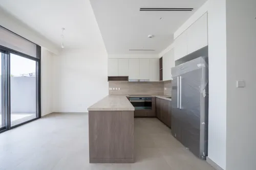 3 Bedrooms Townhouse in Mudon Al Ranim 1