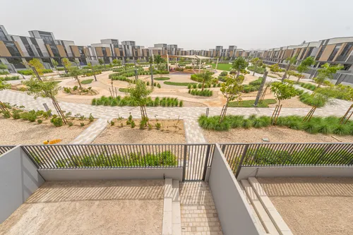 3 Bedrooms Townhouse in Mudon Al Ranim 1