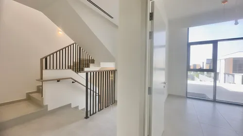3 Bedrooms Townhouse in Mudon Al Ranim 1