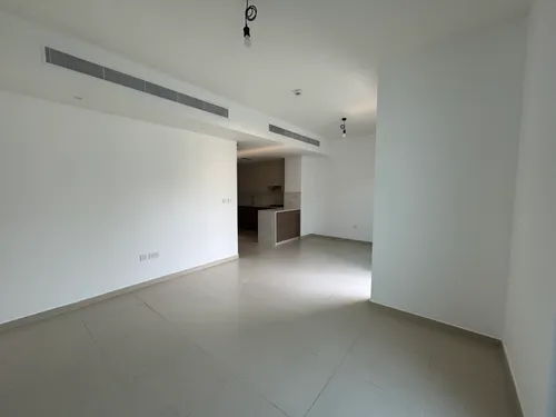 3 Bedrooms Townhouse in Elan