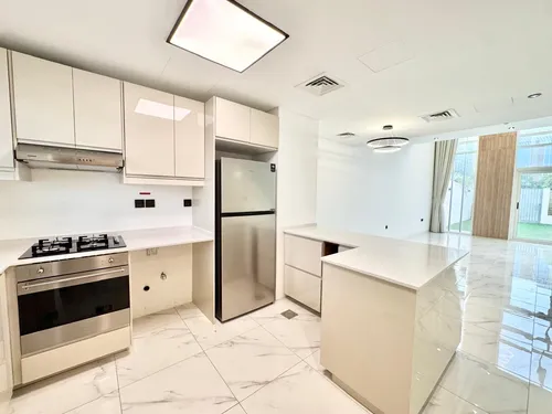 2 Bedrooms Townhouse in rukan 1