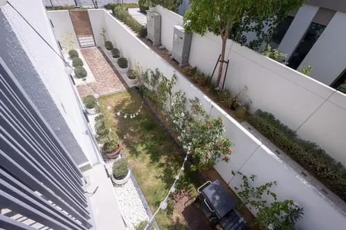 4 Bedrooms Townhouse in Elan