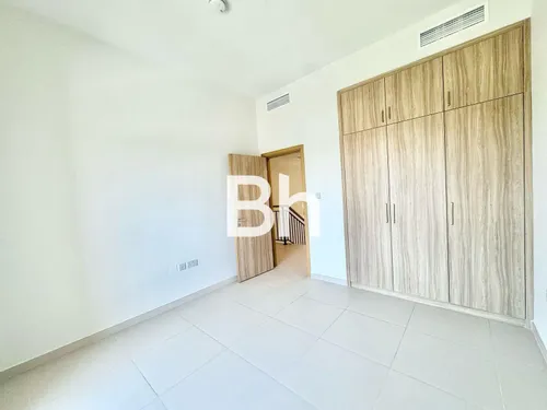 3 Bedrooms Townhouse in Amaranta