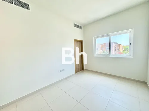 3 Bedrooms Townhouse in Amaranta