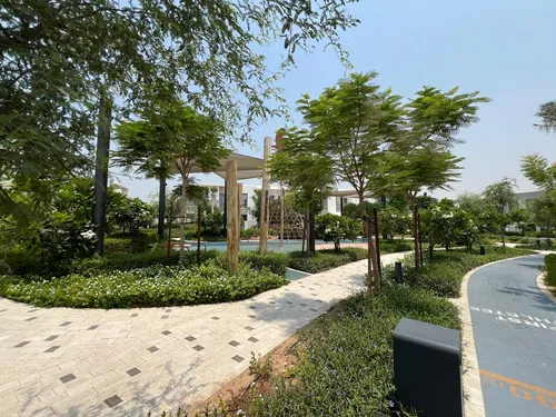 3 Bedrooms Townhouse in Elan