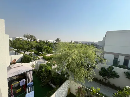 3 Bedrooms Townhouse in Elan