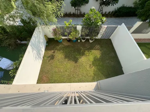 3 Bedrooms Townhouse in Elan